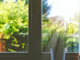 Vitre sans tain : comment faire une vitre sans tain ?